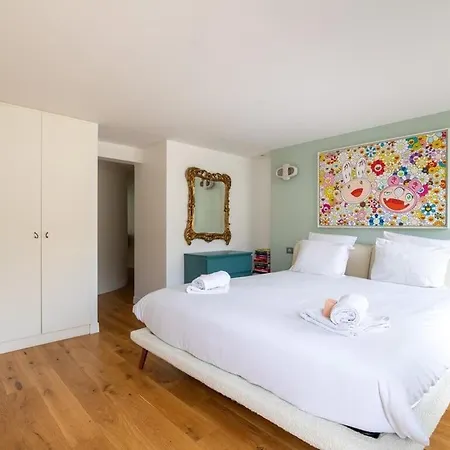 Louvre & Bourse Avec Vue * باريس